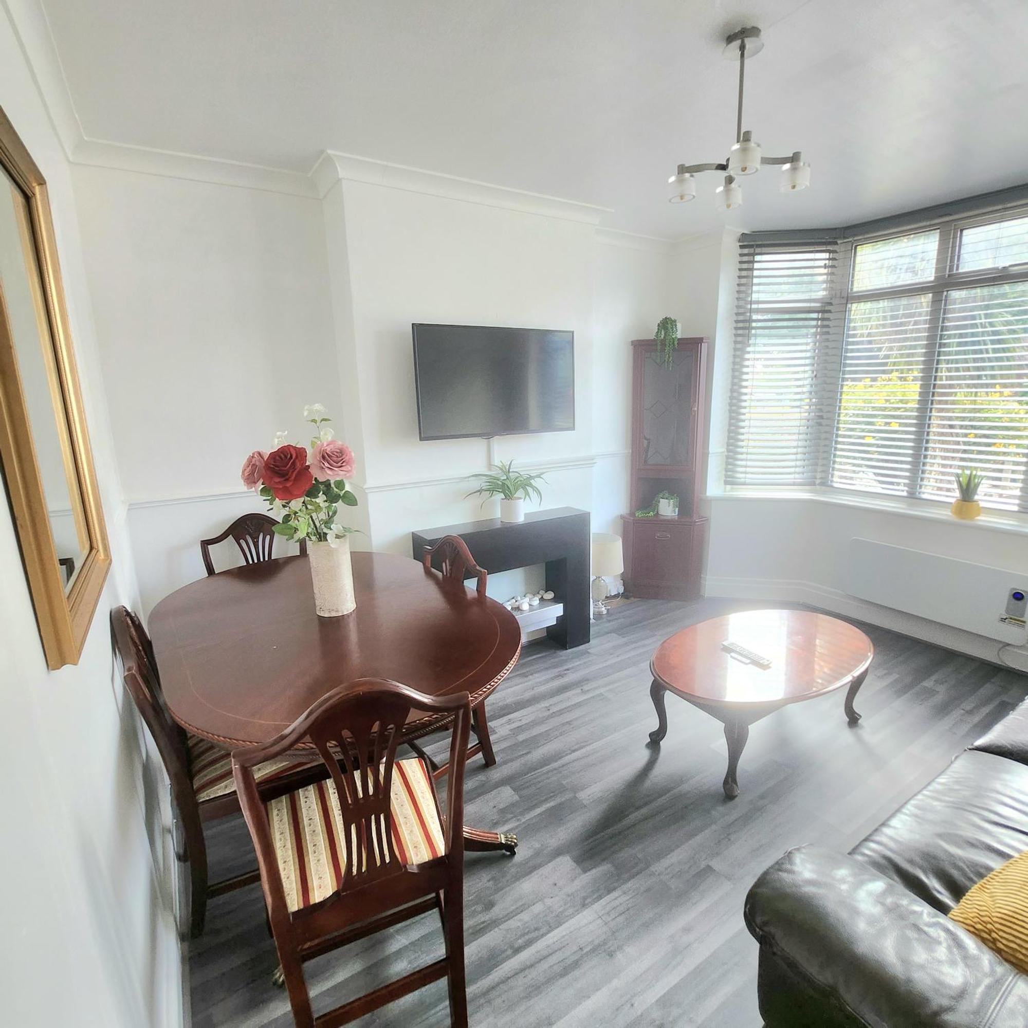 The Comfy Resort, Free Private Parking & Wifi, 9 Beds Colchester Luaran gambar